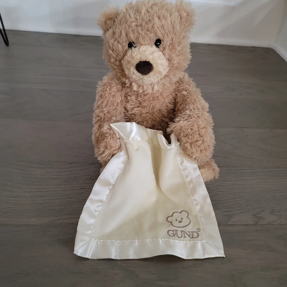 Gund peek a boo bear for babies and toddlers. Fun to entertain toddlers. - Picture 3 of 5